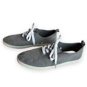 Divided H&M Canvas Sneakers Gray White Lace Up Low Top Casual Women's US 8